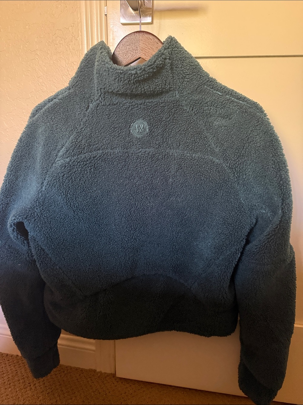 Lululemon Scuba - Picture 5 of 6